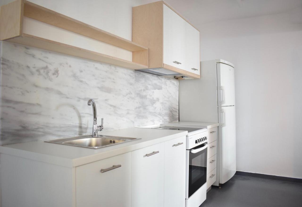 Stylish, Basement Studio With Roof Top Access - Ep9B Athens Exterior photo